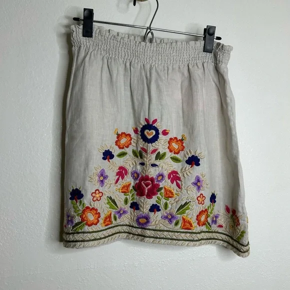 Johnny Was 100% Linen Tan Floral Embrodiered Pull on Skirt Size Small - Picture 2 of 16